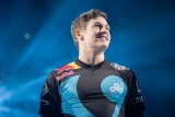 . Svenskeren Evil Geniuses 